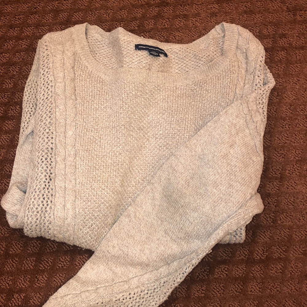 American Eagle sweater